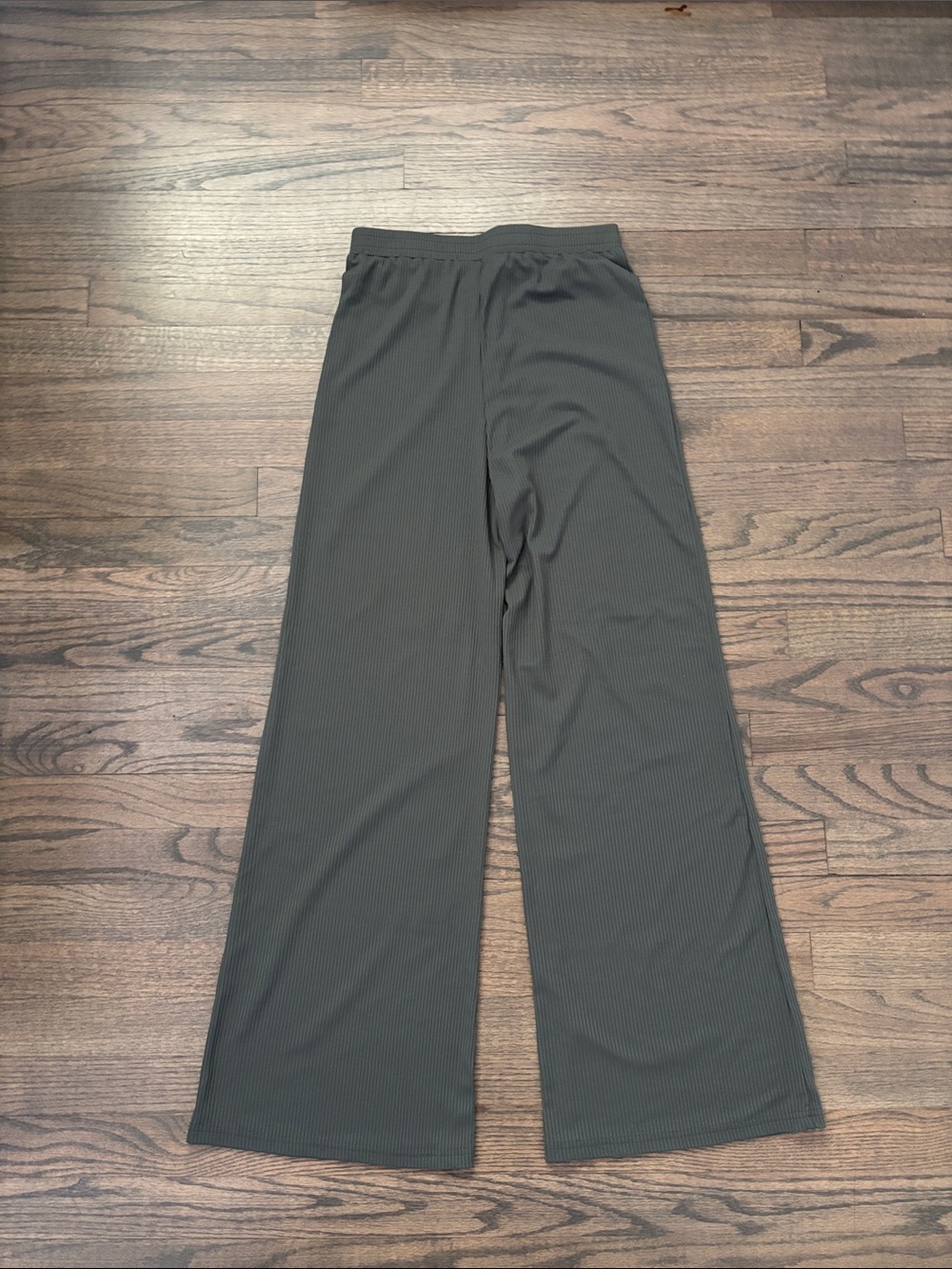 SHEIN Olive Wide Leg Pants - Picture 12 of 15